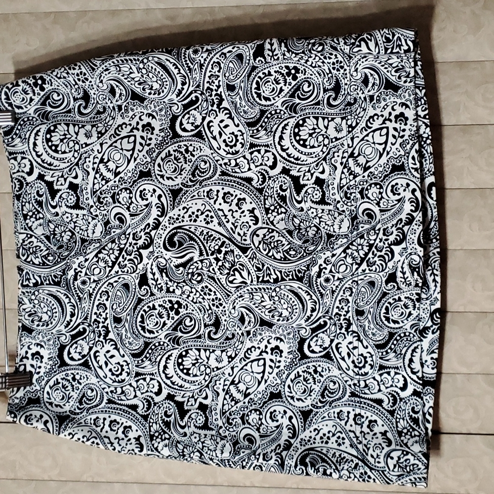 TALBOTS Printed pencil shirt 10P